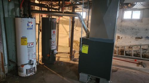 1539 11th St, Milwaukee WI  53204-2861 exterior