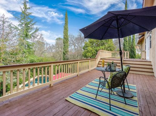 4151 Hensley Cir, Folsom CA 95762-4278 exterior