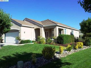 1601 Kent Dr, Los Angeles CA  94513-6437 exterior