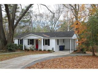 1043 Mantissa St, Atlanta, GA 30318-3042