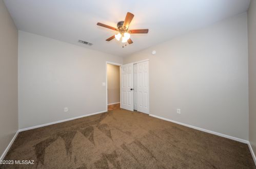 8446 Ramona Madera Ln, Tucson AZ  85747-5711 exterior