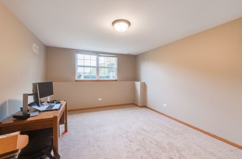 2314 Graystone Dr, Joliet IL 60431-8785 exterior