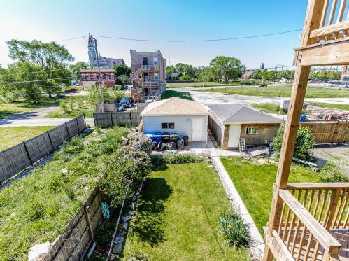 3161 Monroe St, Chicago IL 60624-2545 exterior