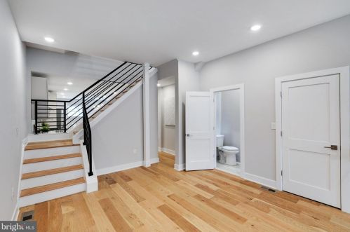 1604 10th St, Philadelphia PA  19148-1102 exterior