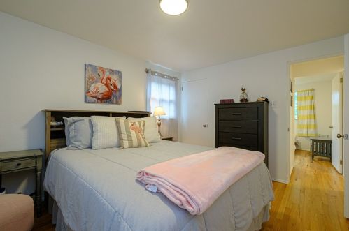 1284 Raven Dr, Pittsburgh PA  15243-1242 exterior