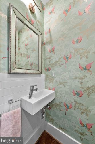 2626 Garfield St, Washington DC 20008-4103 exterior