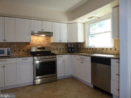 138 Dunsinane Dr, New Castle, DE 19720-2365