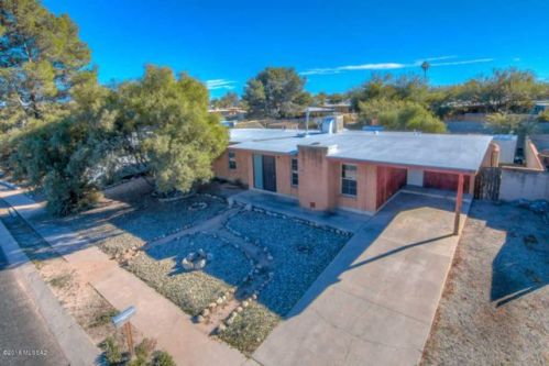 7430 Brooks Dr, Tucson, AZ 85730-1733