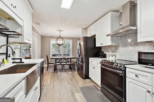 4096 Clay Dr, Atlanta GA  30360-2522 exterior