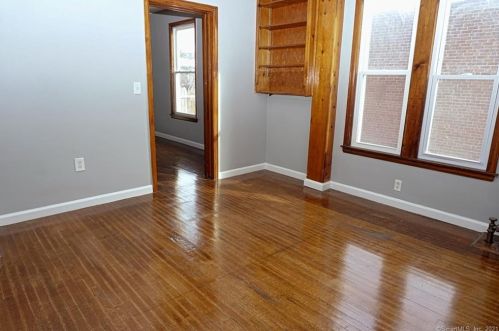 202 Main St, Torrington CT 06790-5440 exterior