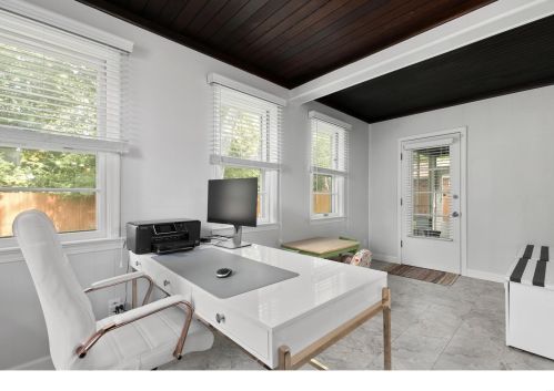 712 Francis Pl, Saint Louis MO 63105-2411 exterior