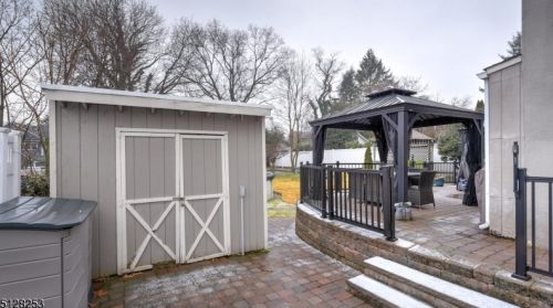 59 Mountainview Ave, Nutley NJ 07110-2233 exterior