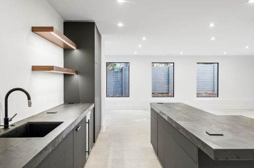 4645 Lake Forrest Dr, Atlanta GA  30342-2537 exterior