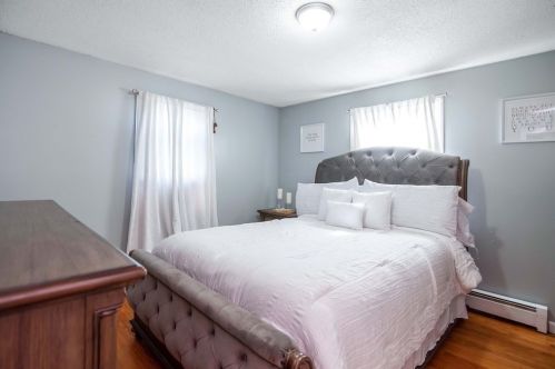 65 Arthur St, Springfield MA 01104-2218 exterior