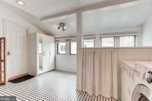 716 Silver Spring Ave, Silver Spring MD 20910-4615 exterior