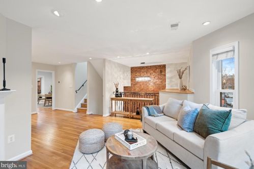 1634 Monroe St, Washington DC 20010-1803 exterior