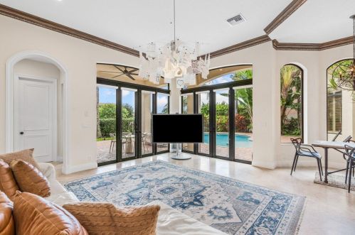 17894 Monte Vis Dr, Boca Raton FL 33496-1057 exterior