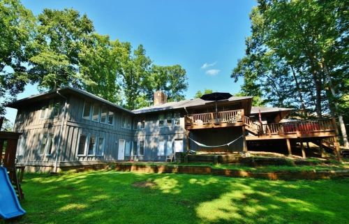 2724 Northlake Rd, Gainesville GA 30506-1835 exterior