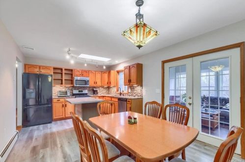 2478 Mt Hope Rd, Middletown NY 10940-7317 exterior