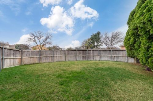 5905 Fox Dr, Frisco TX 75056-4472 exterior