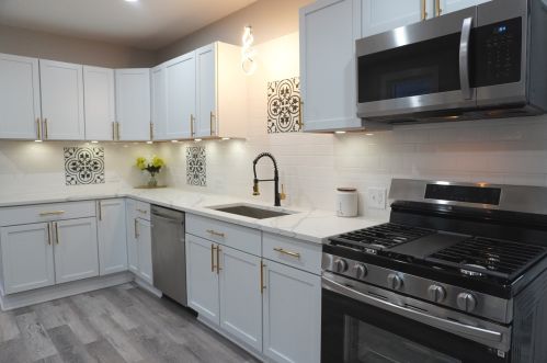 2837 Farrell St, Chicago IL 60608-5707 exterior