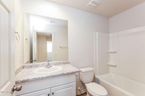 3713 54th Ln, Phoenix AZ  85043-4767 exterior