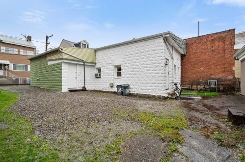 352 Garnet Way, Pittsburgh PA 15224-2005 exterior