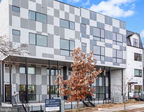 820 18th St, Washington DC  20002-6902 exterior