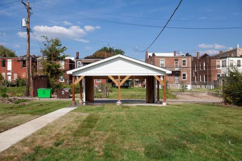 3721 Hebert St, Saint Louis MO 63107-2202 exterior