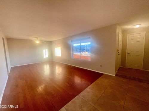 508 Angela Dr, Phoenix AZ  85022-1819 exterior