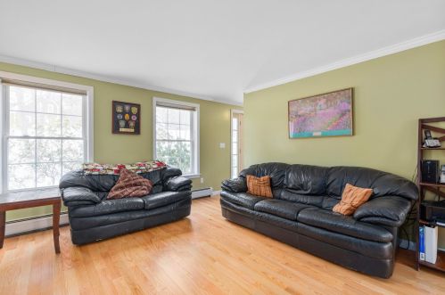 189 Lakeside Oaks Dr, Barrington NH 03825-3334 exterior