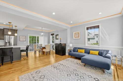 36 Ferris Ave, Norwalk, CT 06854-1579