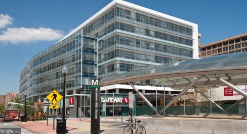 530 N St, Washington DC  20024-4546 exterior