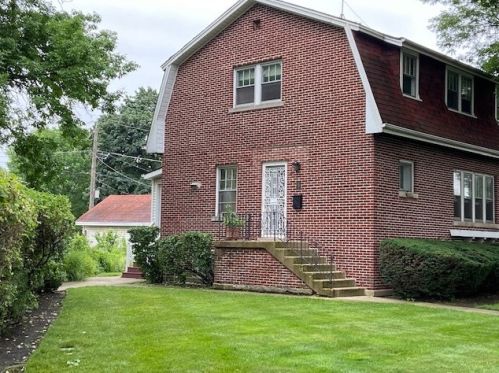 3729 Springfield Ave, Chicago, IL 60618-4030