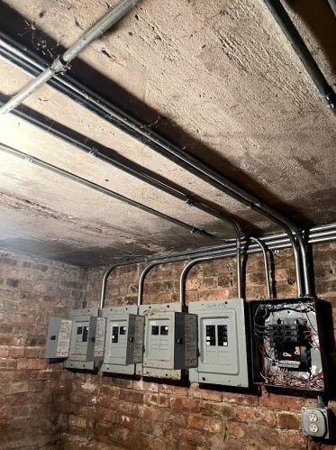 1707 66th St, Chicago IL 60629-5609 exterior