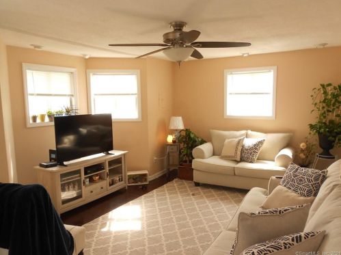 25 Maddox Ave, Milford, CT 06460-6226