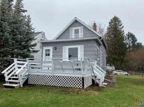 5222 Avondale St, Duluth MN 55804-1313 exterior