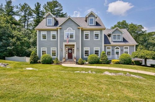 9 Danielle Dr, Danvers, MA 01923-5207