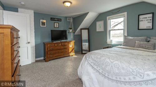 1244 Dl St, Saint Paul MN 55113-3503 exterior