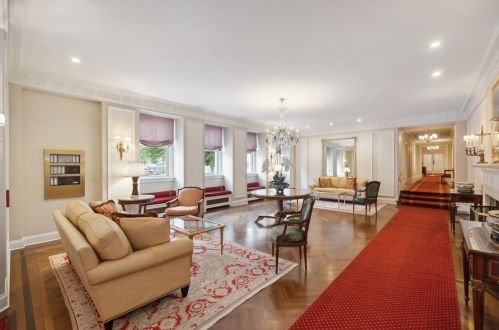 3500 Lake Shore Dr, Chicago IL 60657-1815 exterior