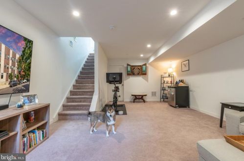 2123 Cumberland St, Philadelphia PA 19125-1718 exterior