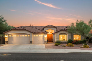 2105 Morning Vista Ln, Phoenix AZ  85085-2726 exterior
