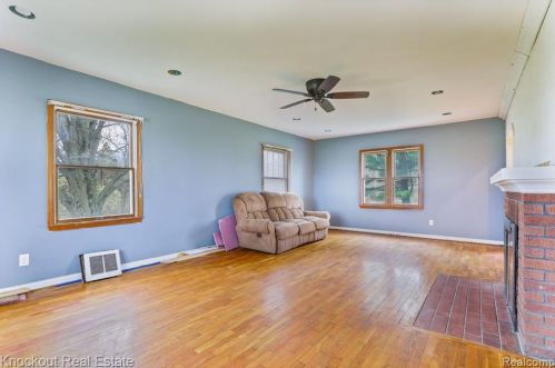 5450 Atkins Rd, Vassar MI 48768-9479 exterior