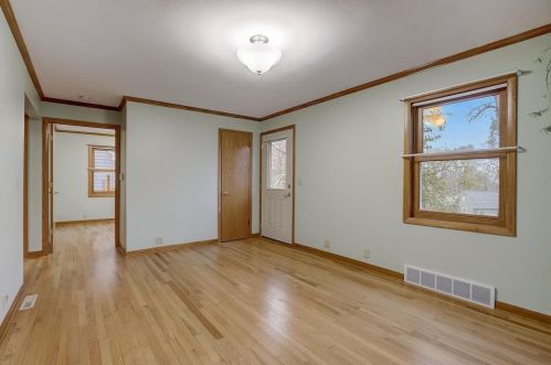 512 Morningside Ave, Madison WI  53716-1737 exterior