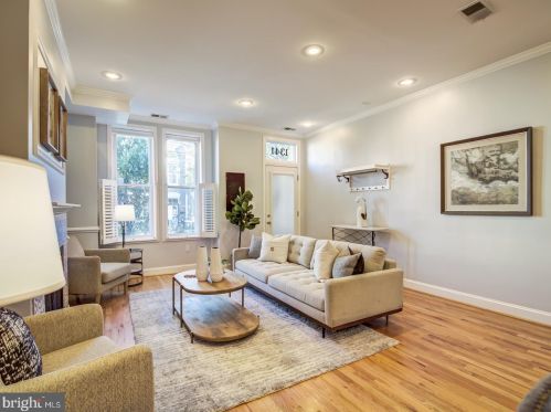 1341 Emerald St, Washington DC 20002-5432 exterior