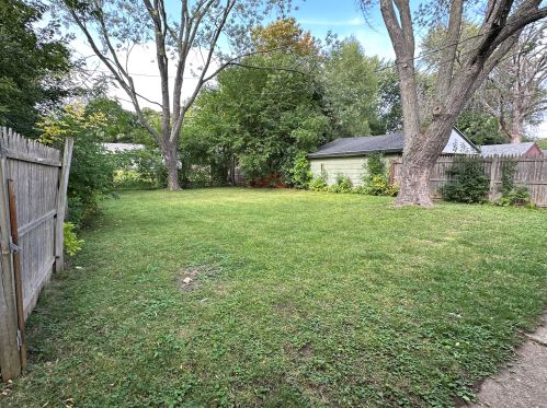 5483 Prentiss St, Milwaukee WI 53218-2802 exterior