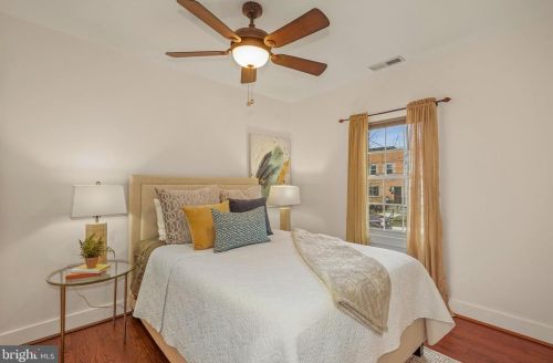 4504 Dix St, Washington DC 20019-4668 exterior