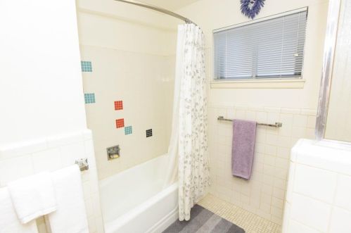 1011 Rolling Hl Dr, Graham TX 76450-4926 exterior