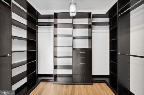 241 Allen St, Philadelphia PA  19125-4103 exterior