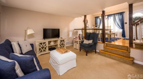 134 Brown Ave, Iselin NJ 08830-2502 exterior